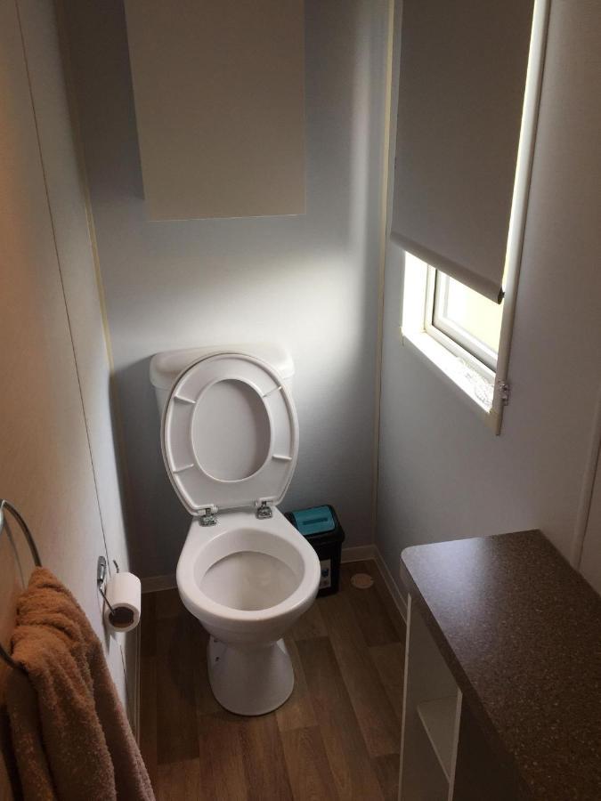 3 Bedroom 2 Bathroom Prestige Caravan Presthaven Sands Talacre Zewnętrze zdjęcie