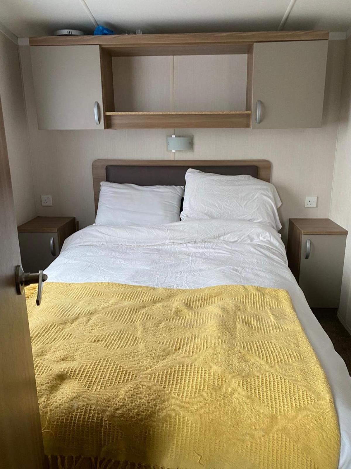3 Bedroom 2 Bathroom Prestige Caravan Presthaven Sands Talacre Zewnętrze zdjęcie